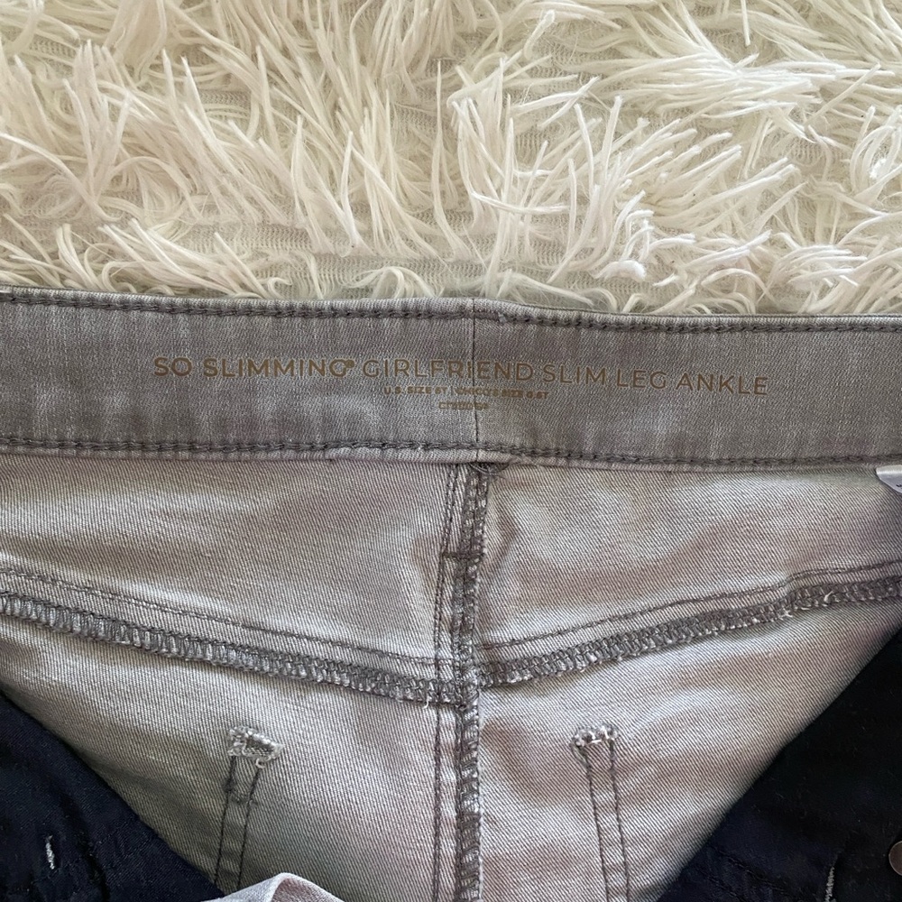 Chico's Embroidered Gray Straight Leg Jeans Size 0 - Picture 6 of 10